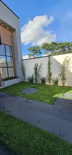 Foto 2 de Casa com 3 quartos à venda, 190m2 em Setor Colonial Sul, Aparecida De Goiania - GO