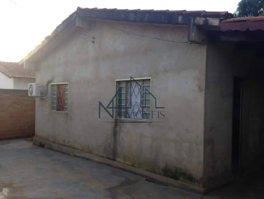 Foto 1 de Casa com 2 quartos à venda, 400m2 em Vila Oliveira, Aparecida De Goiania - GO
