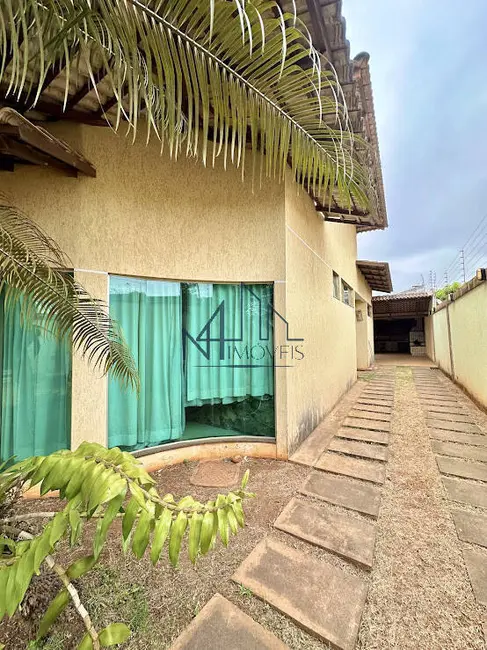 Foto 2 de Casa com 3 quartos à venda, 469m2 em Vera Cruz, Aparecida De Goiania - GO