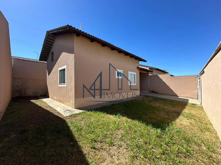 Foto 2 de Casa com 2 quartos à venda, 251m2 em Residencial Paraíso, Senador Canedo - GO