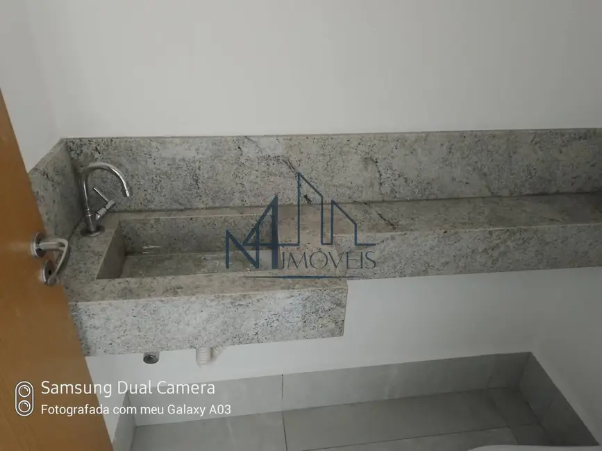 Foto 3 de Casa com 3 quartos à venda, 230m2 em Jardim Mirabel, Goiania - GO