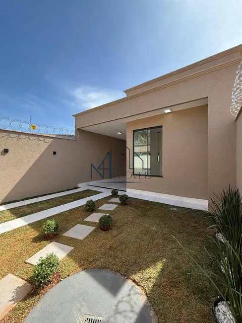 Foto 3 de Casa com 3 quartos à venda, 185m2 em Setor Central, Aparecida De Goiania - GO