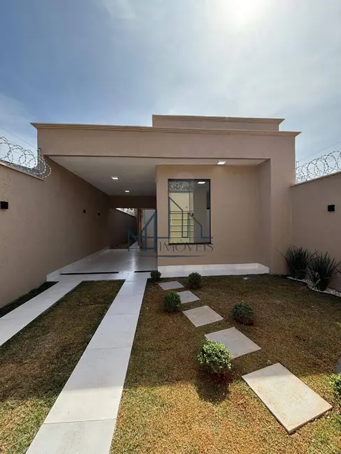 Foto 1 de Casa com 3 quartos à venda, 185m2 em Setor Central, Aparecida De Goiania - GO