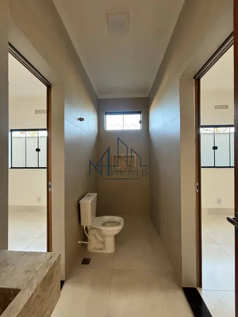 Casa com 3 quartos à venda, 217m2 em Setor Central, Goiania - GO - imagem 8 Foto 8 de Casa com 3 quartos à venda, 217m2 em Setor Central, Goiania - GO