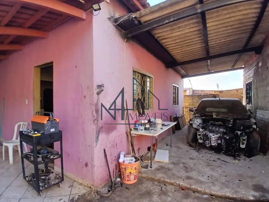 Foto 3 de Casa com 2 quartos à venda, 377m2 em Independência, Aparecida De Goiania - GO