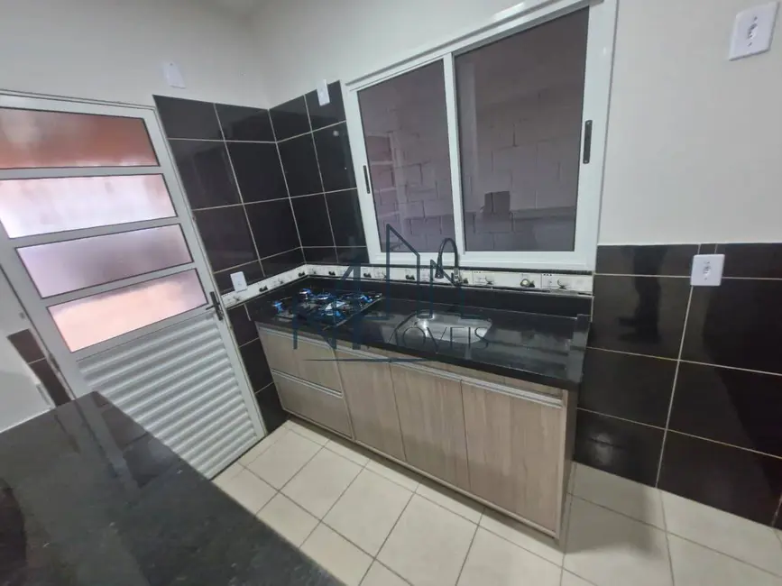 Casa com 2 quartos à venda, 180m2 em Jardim Gardênia, Goiania - GO - imagem 9 Foto 9 de Casa com 2 quartos à venda, 180m2 em Jardim Gardênia, Goiania - GO