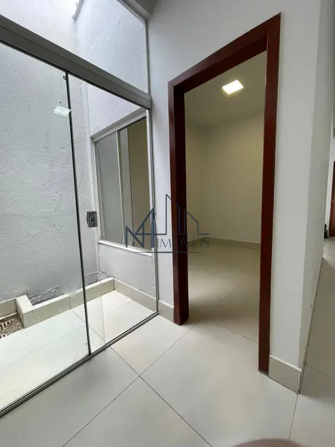 Foto 7 de Casa à venda, 180m2 em Jardim Alto Paraíso, Aparecida De Goiania - GO