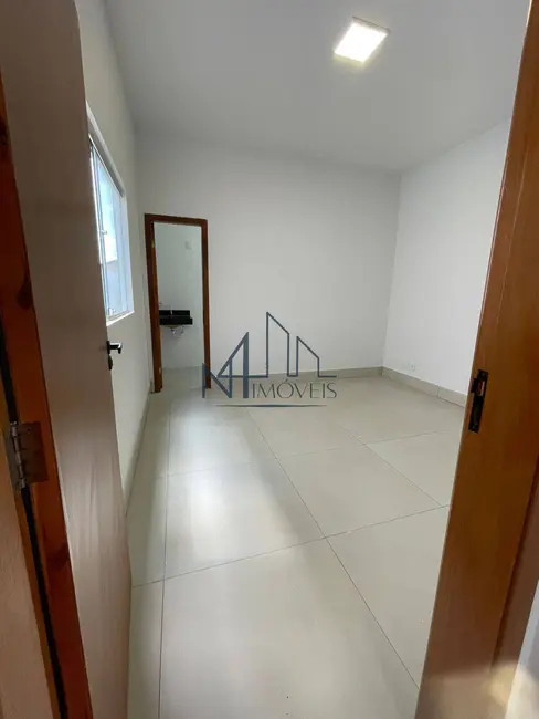 Foto 5 de Casa à venda, 180m2 em Jardim Alto Paraíso, Aparecida De Goiania - GO
