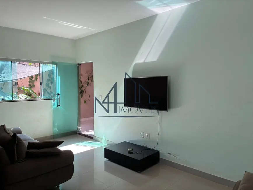 Casa com 3 quartos à venda, 197m2 em Cardoso Continuação, Aparecida De Goiania - GO - imagem 6 Foto 6 de Casa com 3 quartos à venda, 197m2 em Cardoso Continuação, Aparecida De Goiania - GO