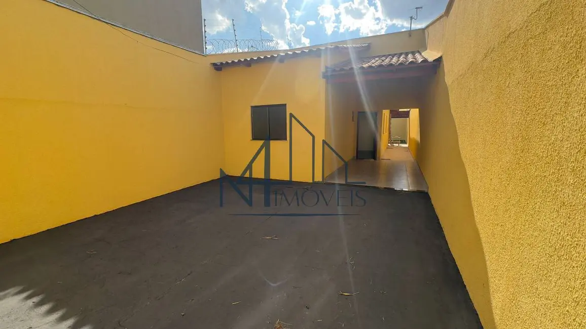 Casa com 2 quartos à venda, 180m2 em Jardim Dom Bosco 2ª Etapa, Aparecida De Goiania - GO - imagem 1 Foto 1 de Casa com 2 quartos à venda, 180m2 em Jardim Dom Bosco 2ª Etapa, Aparecida De Goiania - GO
