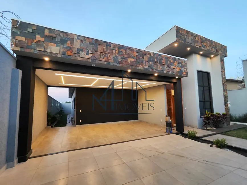 Foto 2 de Casa com 3 quartos à venda, 360m2 em Jardim Buriti Sereno, Aparecida De Goiania - GO