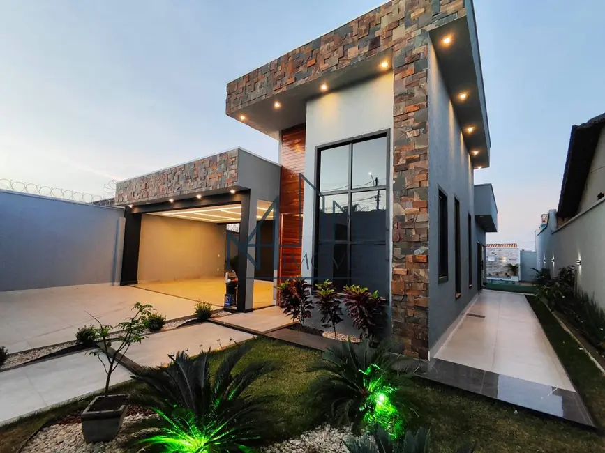 Foto 1 de Casa com 3 quartos à venda, 360m2 em Jardim Buriti Sereno, Aparecida De Goiania - GO