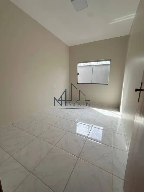 Casa com 3 quartos à venda, 196m2 em Pontal Sul - Acréscimo, Aparecida De Goiania - GO - imagem 6 Foto 6 de Casa com 3 quartos à venda, 196m2 em Pontal Sul - Acréscimo, Aparecida De Goiania - GO