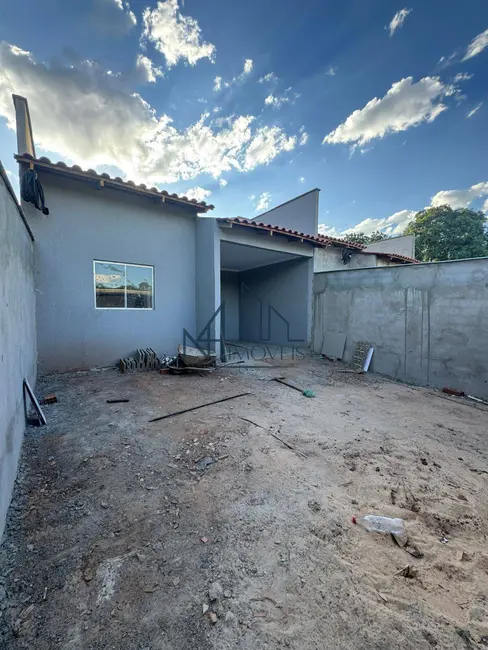 Foto 1 de Casa com 3 quartos à venda, 180m2 em Jardim Miramar, Aparecida De Goiania - GO