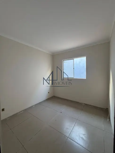 Foto 6 de Casa com 3 quartos à venda, 180m2 em Jardim Miramar, Aparecida De Goiania - GO