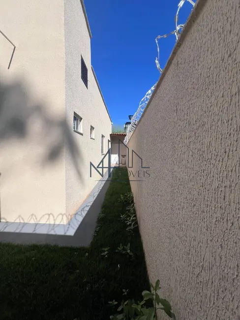 Foto 3 de Casa com 2 quartos à venda, 180m2 em Jardim Miramar, Aparecida De Goiania - GO