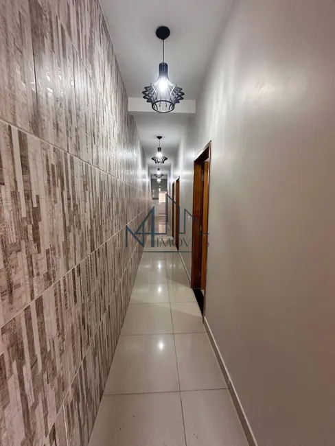 Foto 2 de Casa com 3 quartos à venda, 198m2 em Anhanguera, Goiania - GO