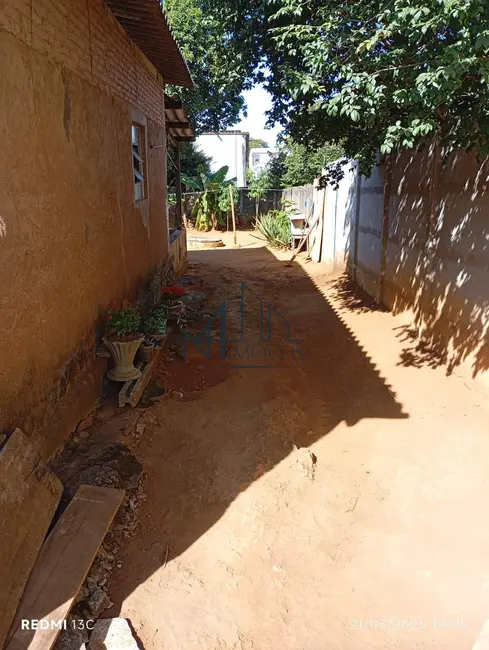 Foto 4 de Casa com 2 quartos à venda, 360m2 em Setor Serra Dourada - 3ª Etapa, Aparecida De Goiania - GO