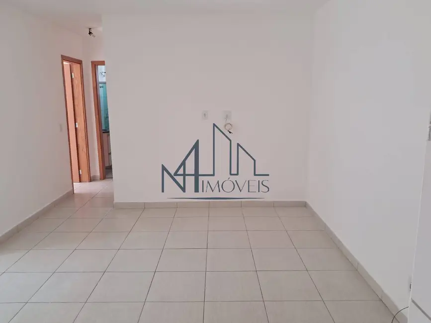 Foto 3 de Apartamento com 2 quartos à venda em Jardim Belo Horizonte, Aparecida De Goiania - GO