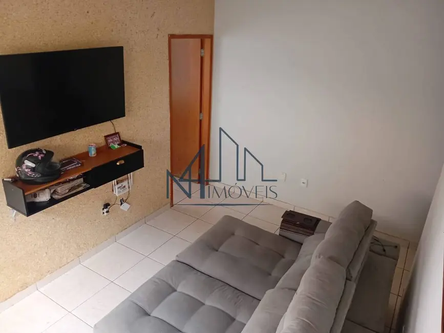 Foto 3 de Casa com 2 quartos à venda, 180m2 em Jardim Maranata, Aparecida De Goiania - GO