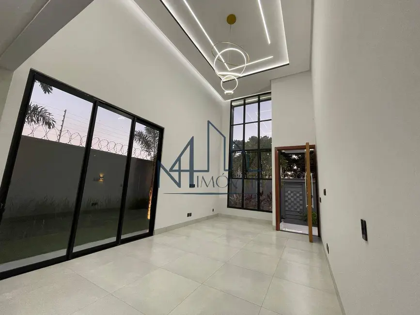 Foto 6 de Casa à venda, 371m2 em Jardim Mont Serrat, Aparecida De Goiania - GO