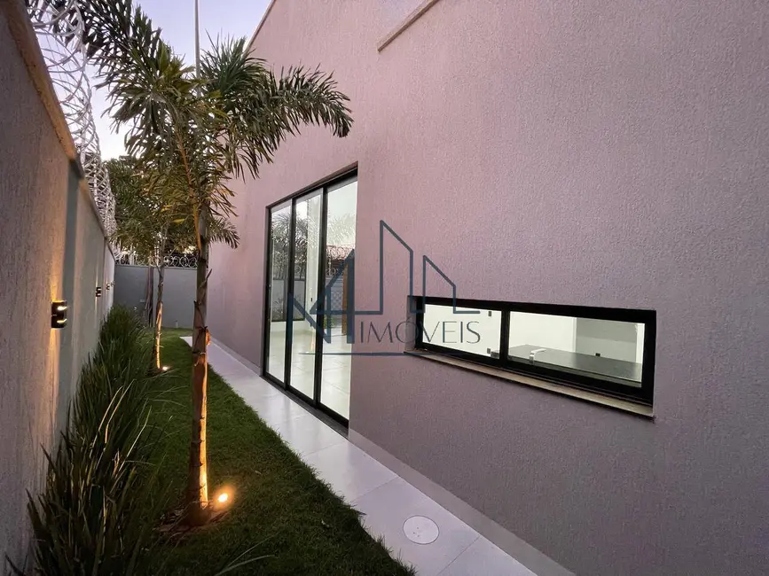 Foto 9 de Casa à venda, 371m2 em Jardim Mont Serrat, Aparecida De Goiania - GO