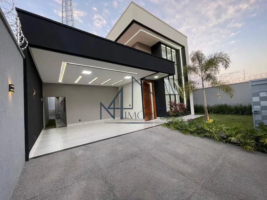 Foto 3 de Casa à venda, 371m2 em Jardim Mont Serrat, Aparecida De Goiania - GO