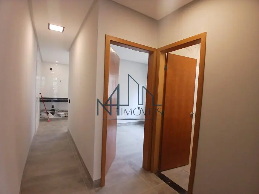 Foto 6 de Casa com 2 quartos à venda, 195m2 em Morada dos Pássaros, Aparecida De Goiania - GO