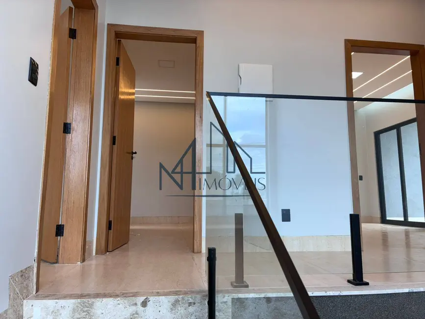 Foto 8 de Sobrado com 3 quartos à venda, 287m2 em Jardim Belo Horizonte, Aparecida De Goiania - GO