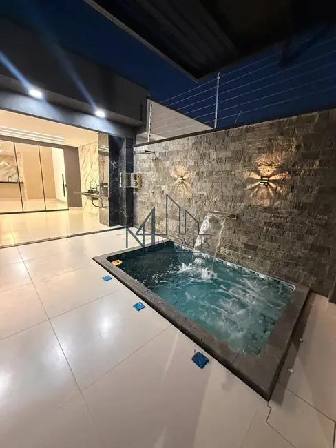 Casa com 3 quartos à venda, 150m2 em Residencial Recanto do Bosque, Goiania - GO - imagem 1 Foto 1 de Casa com 3 quartos à venda, 150m2 em Residencial Recanto do Bosque, Goiania - GO