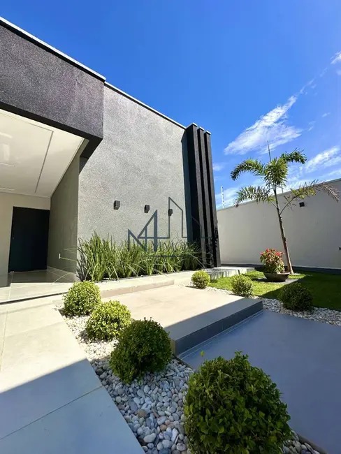 Foto 2 de Casa com 3 quartos à venda, 230m2 em Residencial Monte Cristo, Trindade - GO