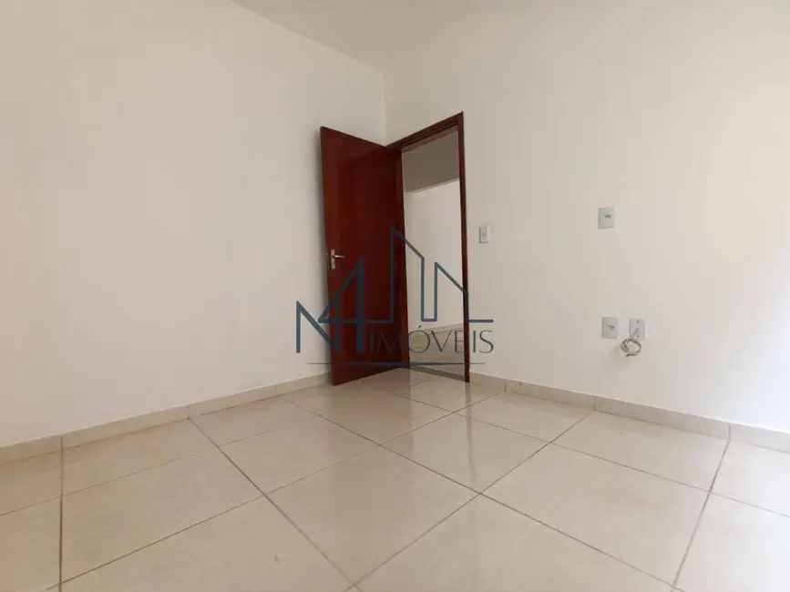 Foto 8 de Casa com 2 quartos à venda, 187m2 em Parque Ibirapuera, Aparecida De Goiania - GO