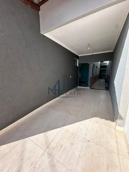 Foto 2 de Casa com 3 quartos à venda, 180m2 em Jardim Maria Inês, Aparecida De Goiania - GO