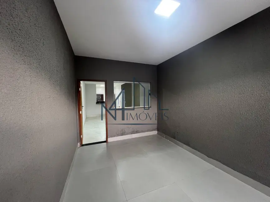 Foto 2 de Casa com 3 quartos à venda, 180m2 em Residencial Canadá, Goiania - GO