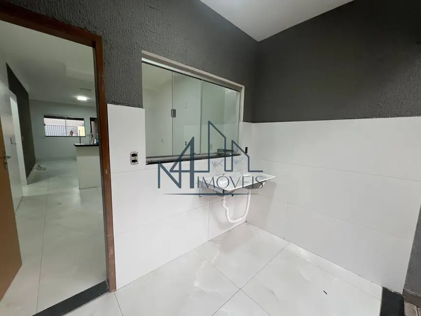 Foto 8 de Casa com 3 quartos à venda, 180m2 em Residencial Canadá, Goiania - GO