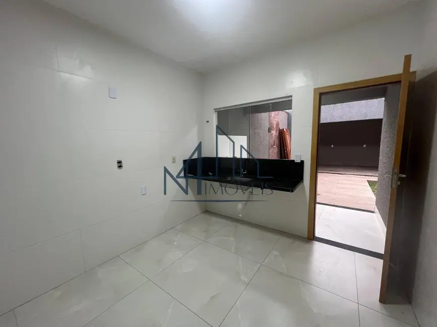 Foto 9 de Casa com 3 quartos à venda, 180m2 em Residencial Canadá, Goiania - GO