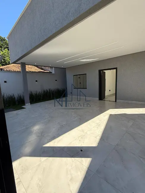 Foto 1 de Casa com 3 quartos à venda, 300m2 em Cardoso Continuação, Aparecida De Goiania - GO