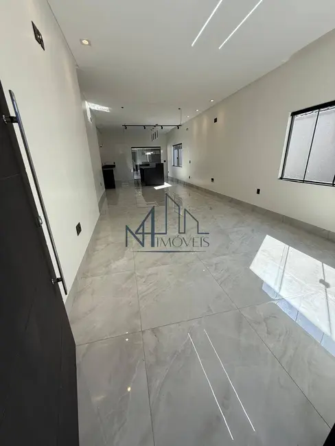 Foto 3 de Casa com 3 quartos à venda, 300m2 em Cardoso Continuação, Aparecida De Goiania - GO