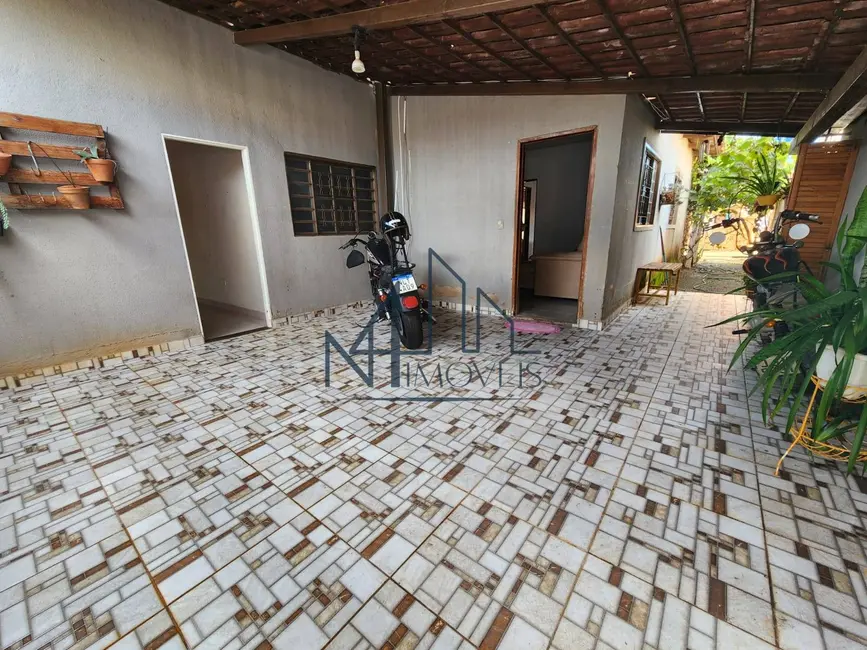 Foto 1 de Casa com 3 quartos à venda, 200m2 em Setor Planície, Aparecida De Goiania - GO