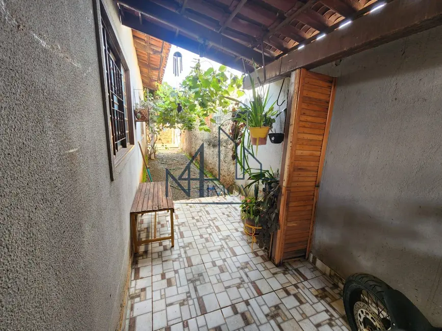 Foto 4 de Casa com 3 quartos à venda, 200m2 em Setor Planície, Aparecida De Goiania - GO