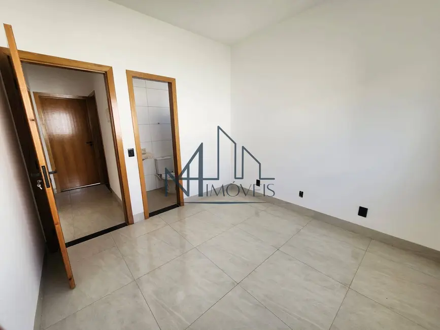Foto 9 de Casa com 3 quartos à venda, 360m2 em Expansul, Aparecida De Goiania - GO