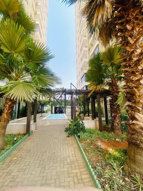 Foto 2 de Apartamento com 2 quartos à venda em Vila Rosa, Goiania - GO