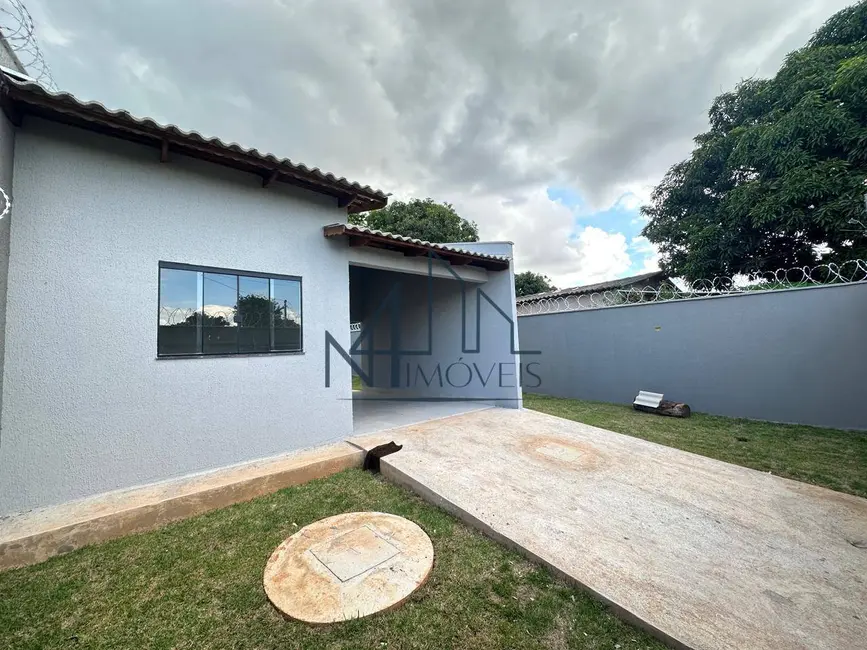 Foto 1 de Casa com 3 quartos à venda, 180m2 em Jardim Buriti Sereno, Aparecida De Goiania - GO
