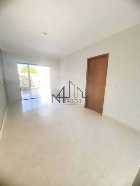Foto 2 de Casa com 3 quartos à venda, 180m2 em Retiro do Bosque, Aparecida De Goiania - GO