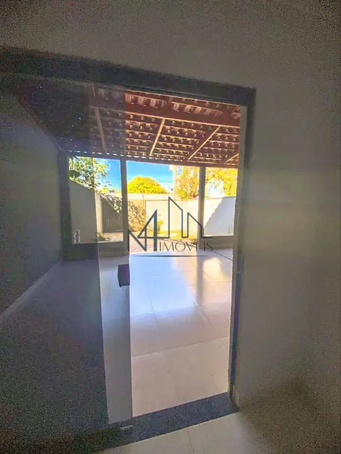 Foto 7 de Casa com 3 quartos à venda, 180m2 em Retiro do Bosque, Aparecida De Goiania - GO