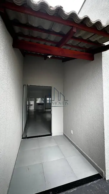 Foto 2 de Casa com 2 quartos à venda, 100m2 em Residencial Santa Efigênia, Goiania - GO