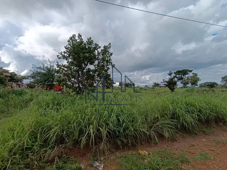 Foto 1 de Terreno / Lote à venda, 360m2 em Hidrolandia - GO