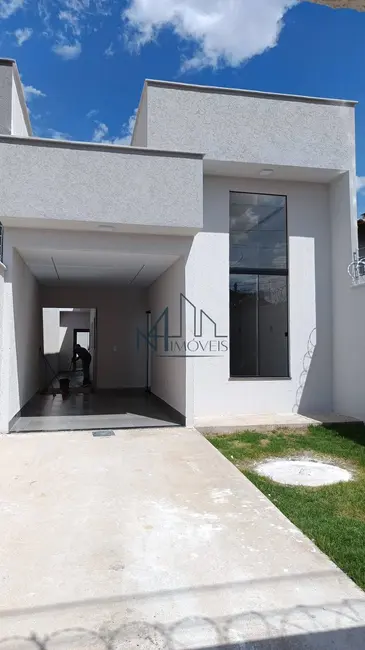 Casa com 3 quartos à venda, 180m2 em Jardim Himalaia, Aparecida De Goiania - GO - imagem 1 Foto 1 de Casa com 3 quartos à venda, 180m2 em Jardim Himalaia, Aparecida De Goiania - GO