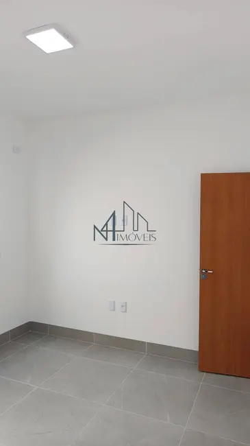 Casa com 3 quartos à venda, 180m2 em Jardim Himalaia, Aparecida De Goiania - GO - imagem 7 Foto 7 de Casa com 3 quartos à venda, 180m2 em Jardim Himalaia, Aparecida De Goiania - GO