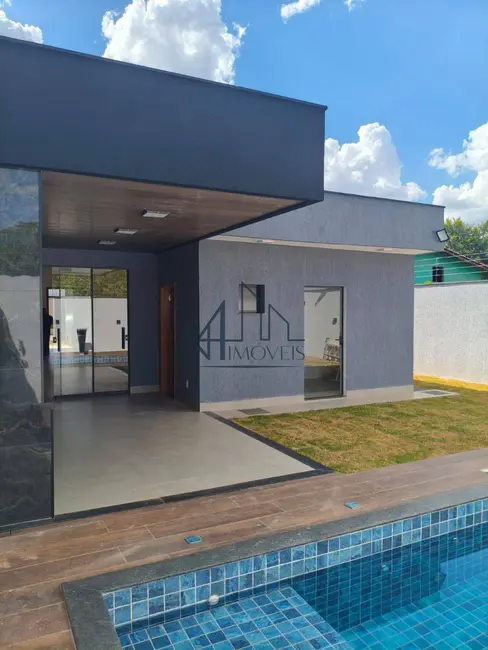 Foto 2 de Casa com 3 quartos à venda, 300m2 em Jardim dos Buritis, Aparecida De Goiania - GO